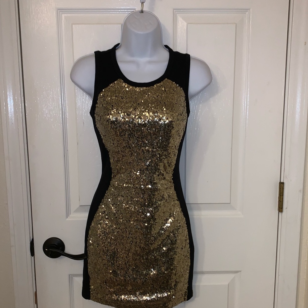 🌹New A’gaci gold sequin bodycon dress